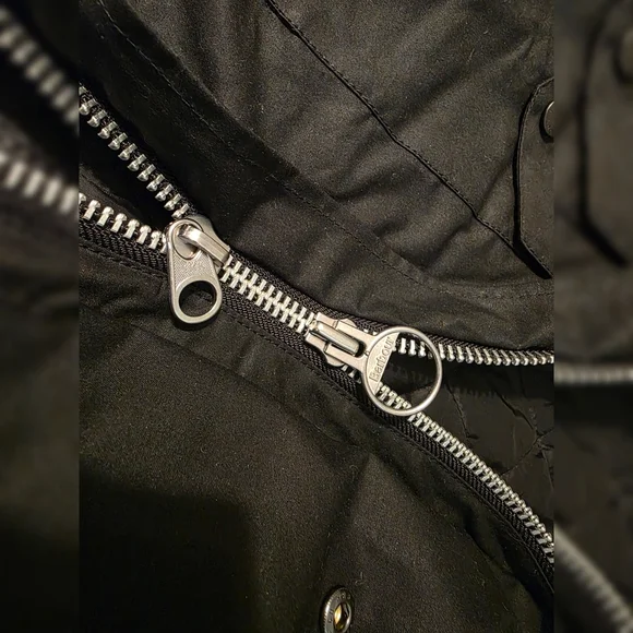 NWT! Barbour Sapper Wax Jacket Sz. Medium - Picture 4 of 6